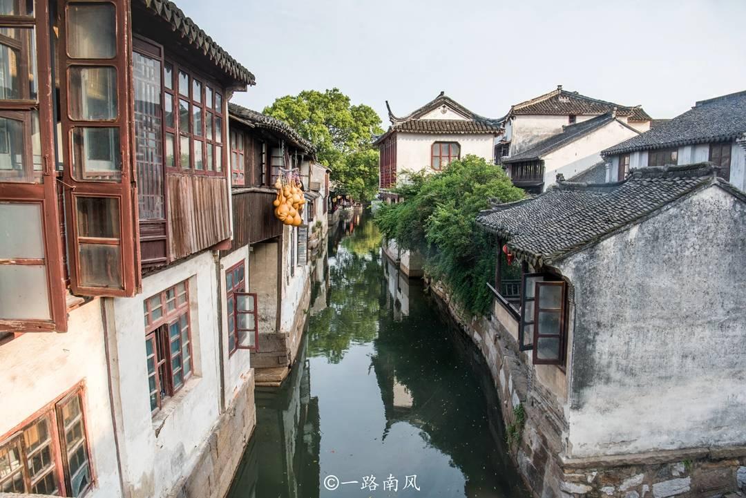 逃离伊尔波的房屋